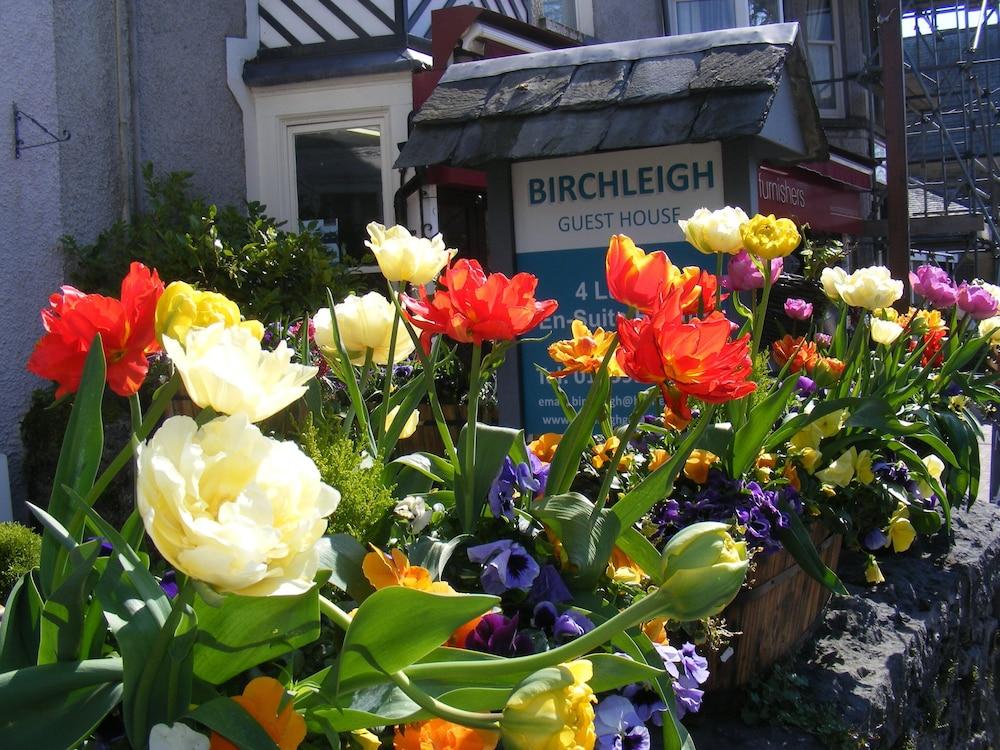 Birchleigh Guest House Grange-over-Sands Extérieur photo