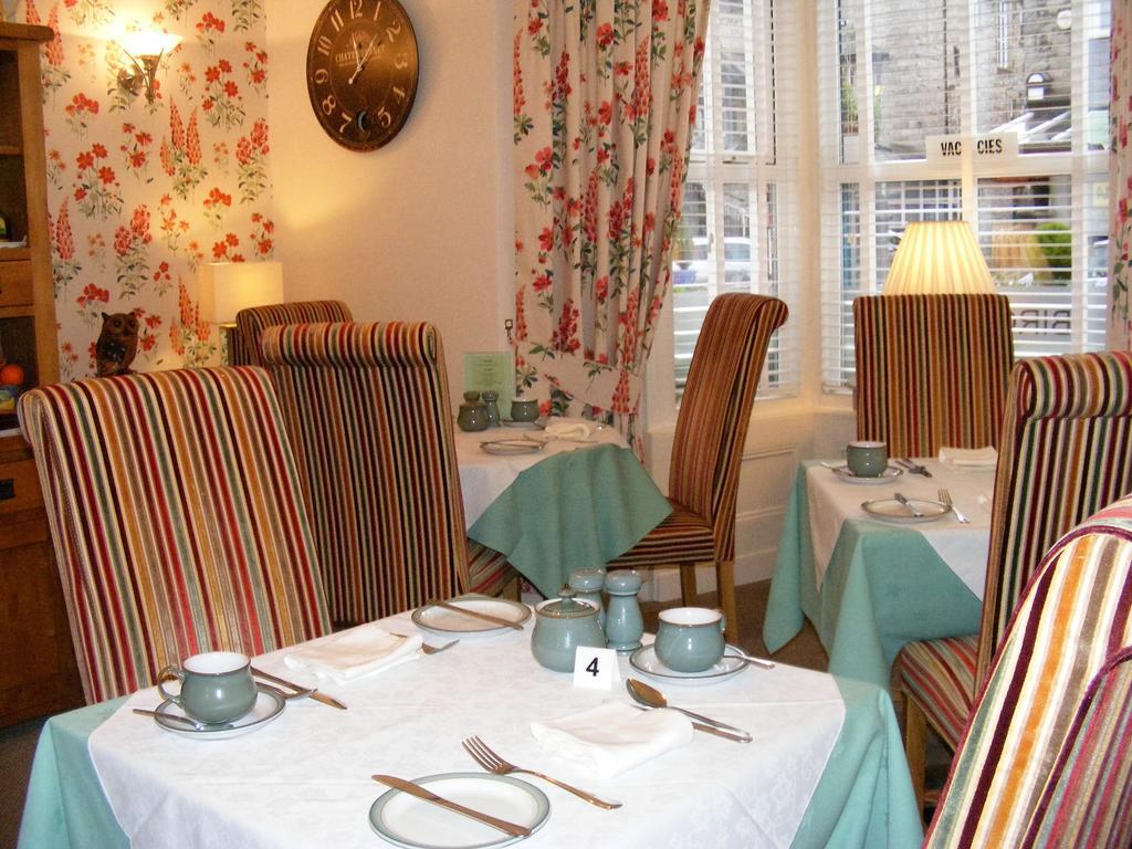 Birchleigh Guest House Grange-over-Sands Extérieur photo