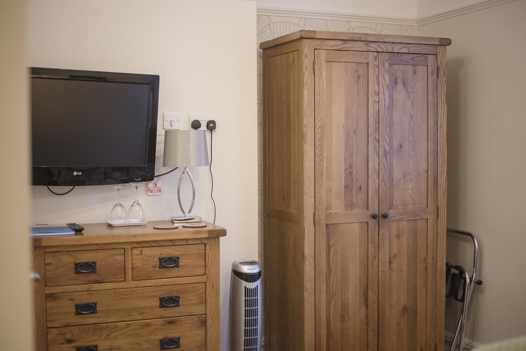 Birchleigh Guest House Grange-over-Sands Extérieur photo
